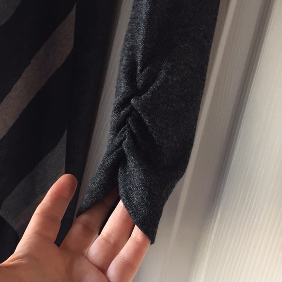 Simon Chang soft Knit Dress with Built in cardigan - Picture 5 of 6